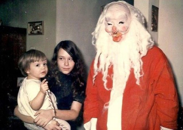 Дядо Коледа на ужасите