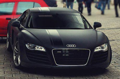 Ауди R8