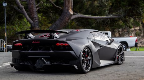 Lamborghini Sesto Elemento
