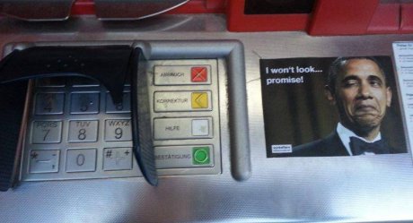 Обама на банкомат в Германия!