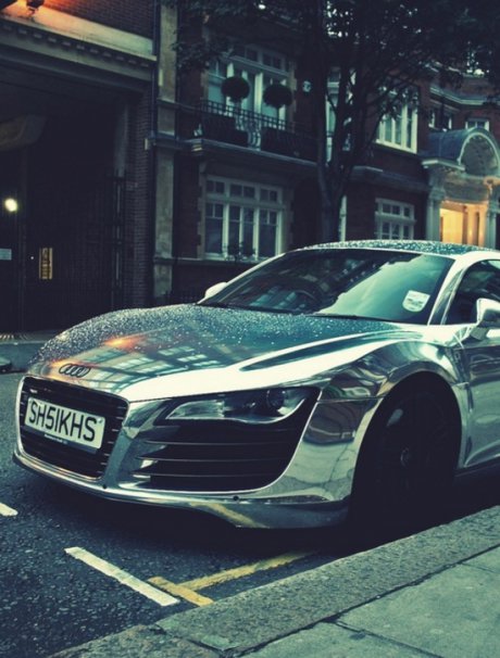 Сребърно Audi R8
